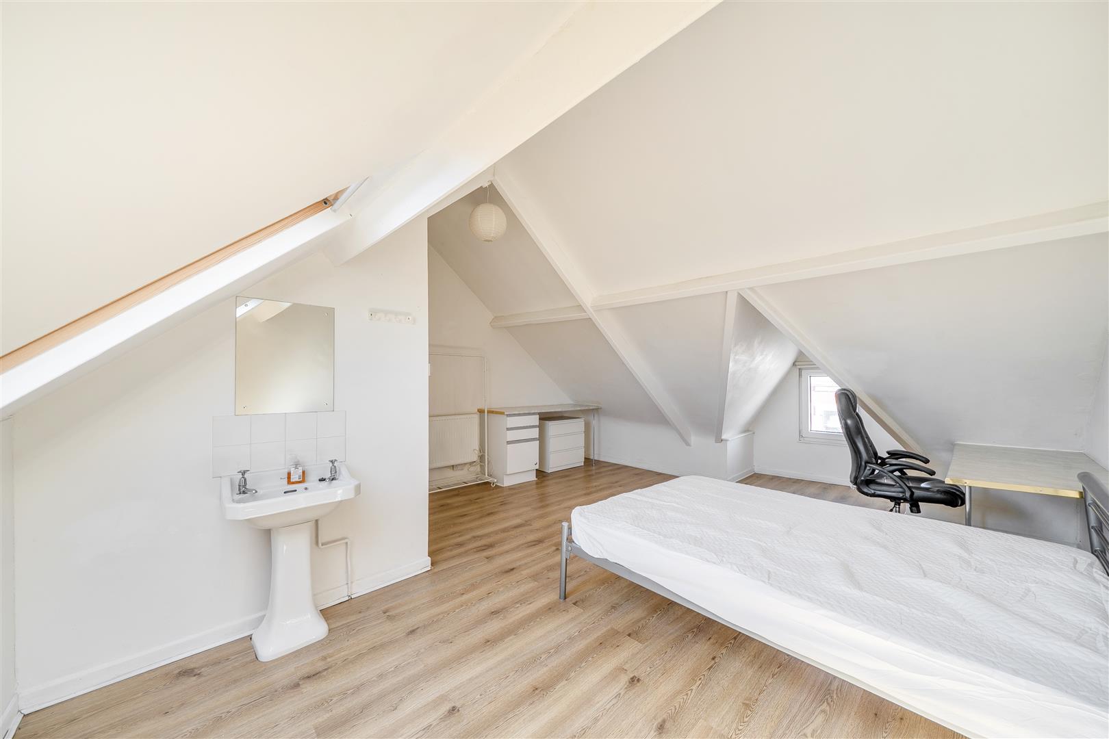Mirador Crescent, Uplands, Swansea, SA2 0QX